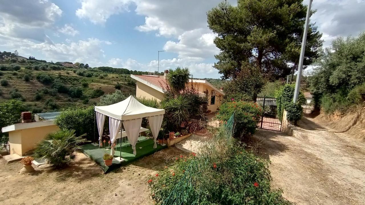 Villa Alla Romana à Caltagirone Extérieur photo